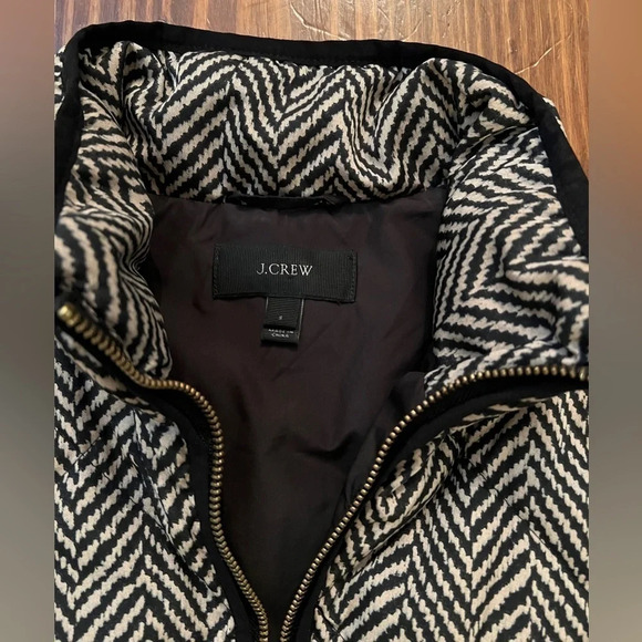 J. CREW Herringbone Excursion Quilted Down Puffer Vest Double Zipper - Picture 4 of 9